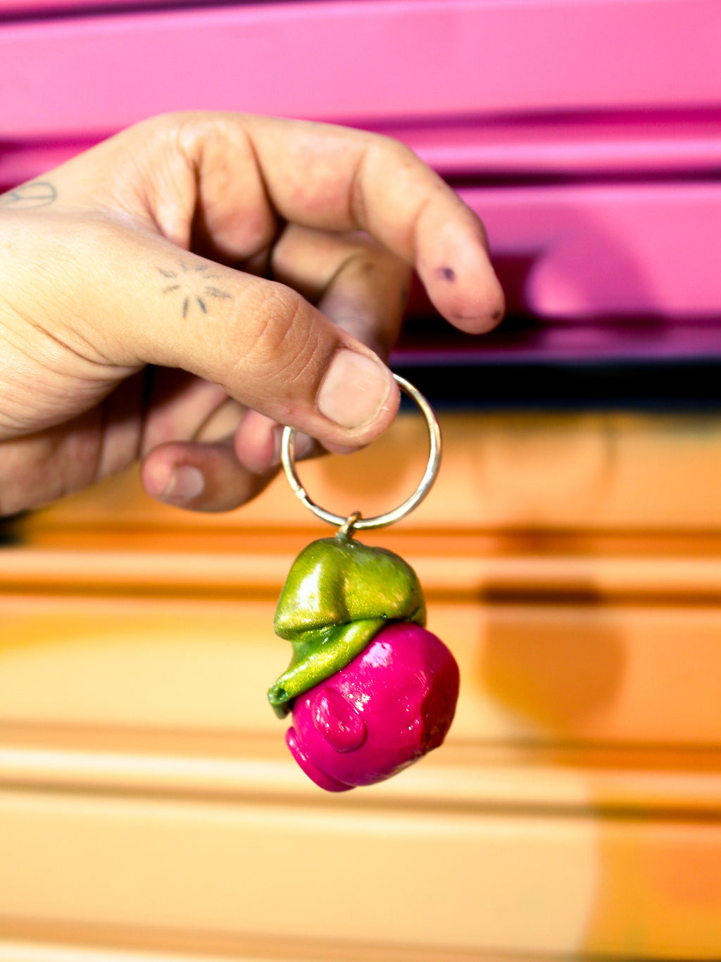 HEAD KEYCHAIN — HANDMADE