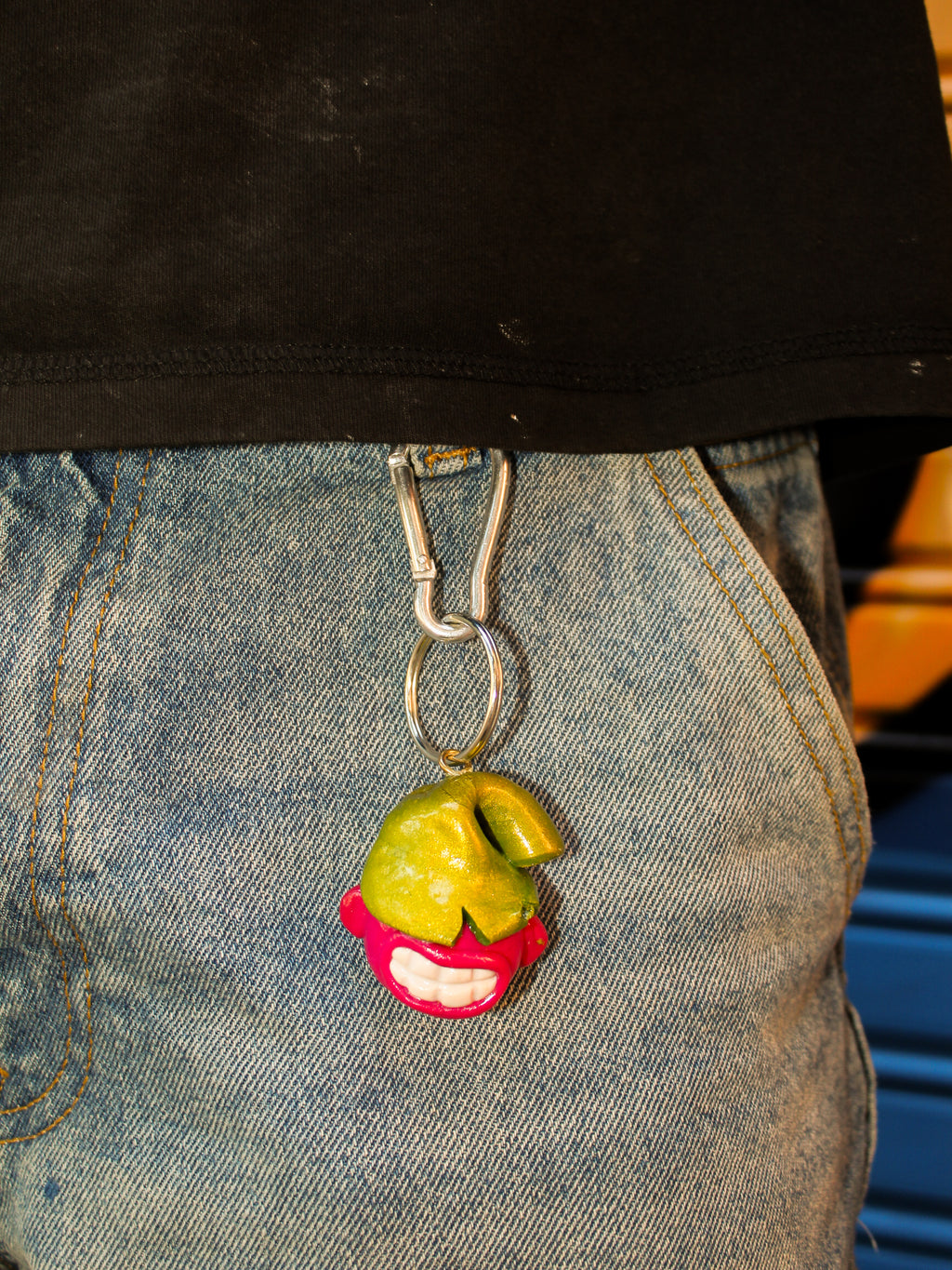 HEAD KEYCHAIN — HANDMADE