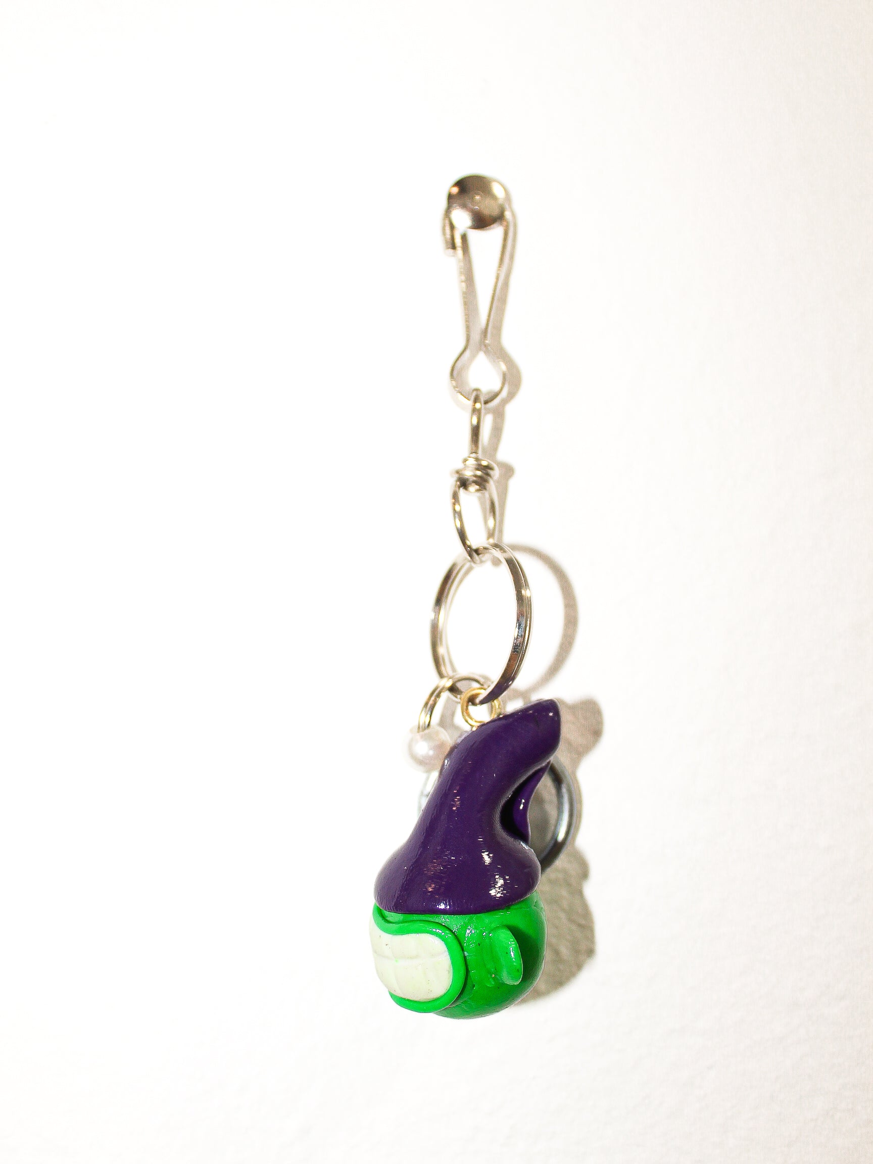 HEAD KEYCHAIN — HANDMADE