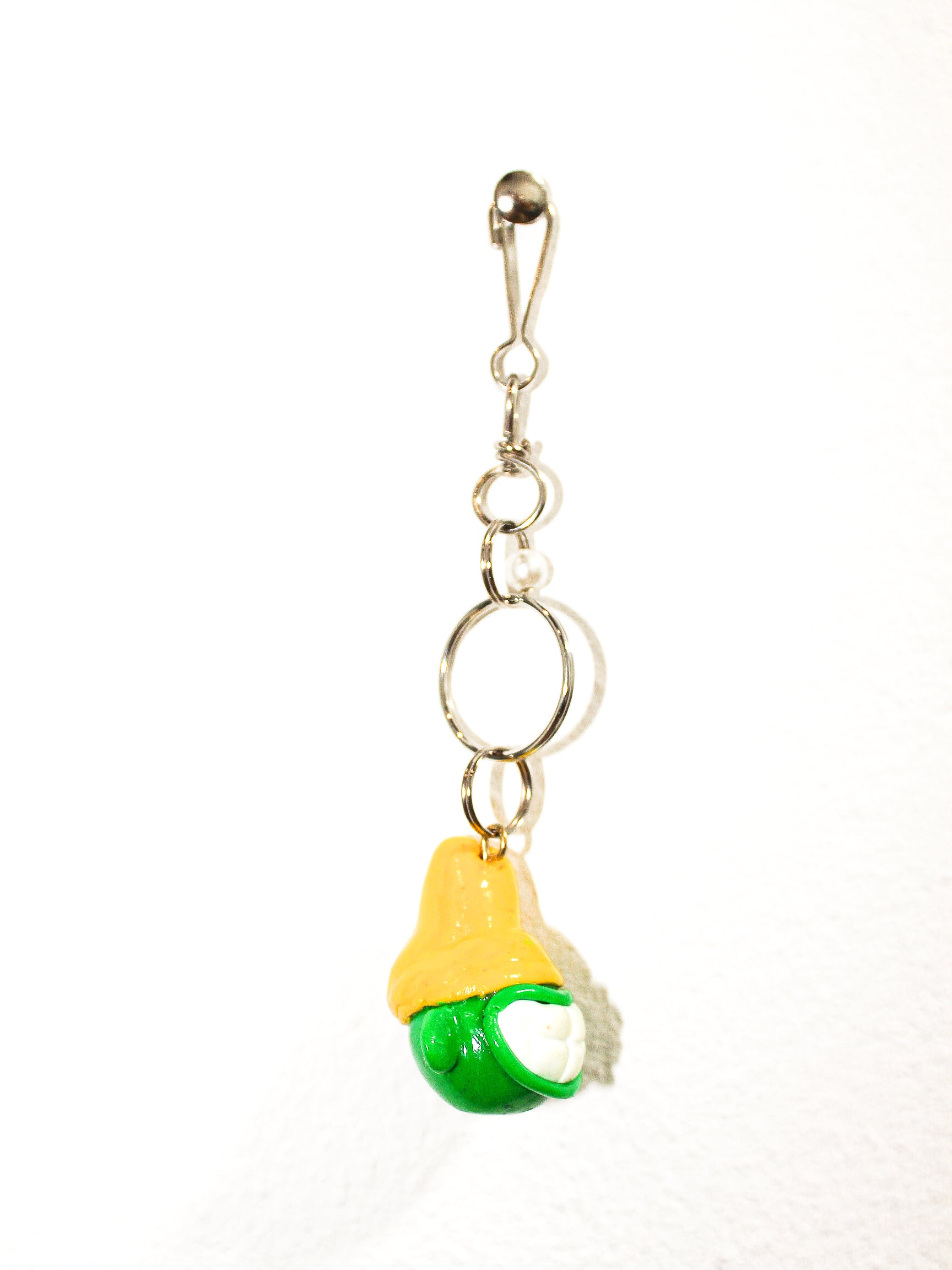 HEAD KEYCHAIN — HANDMADE