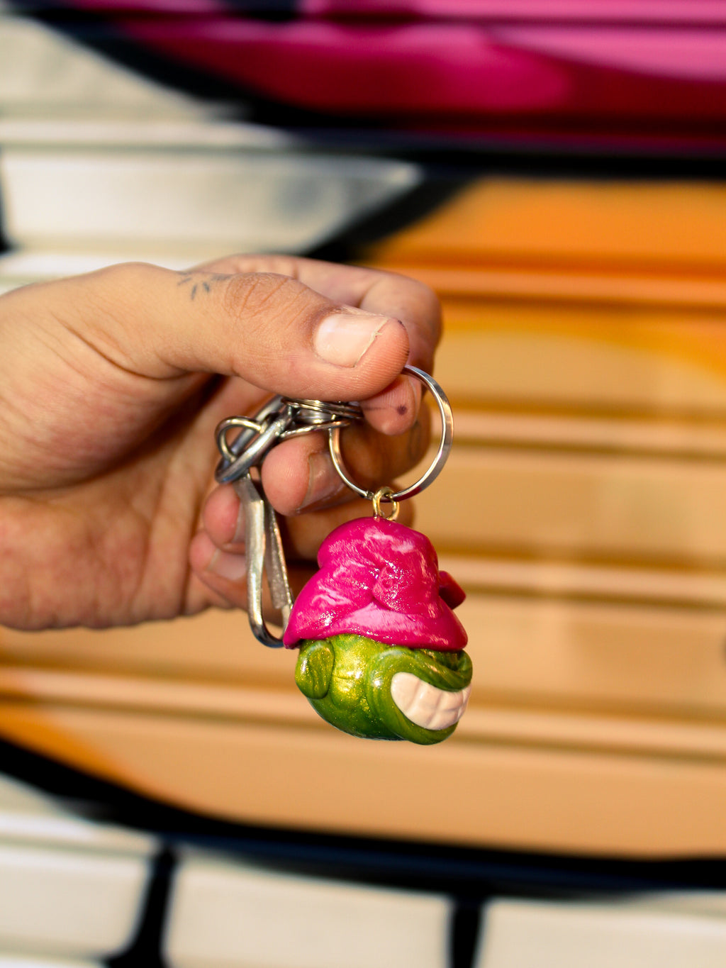 HEAD KEYCHAIN — HANDMADE