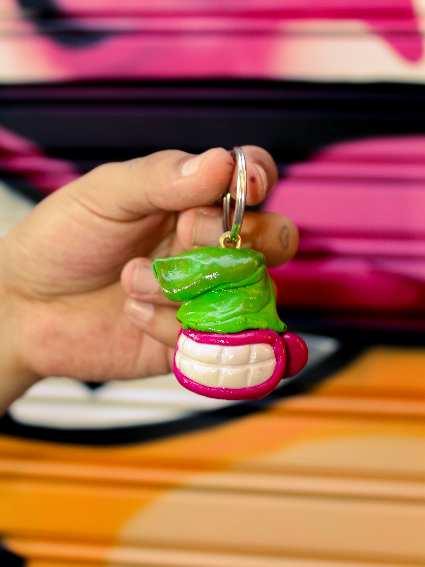 HEAD KEYCHAIN — HANDMADE