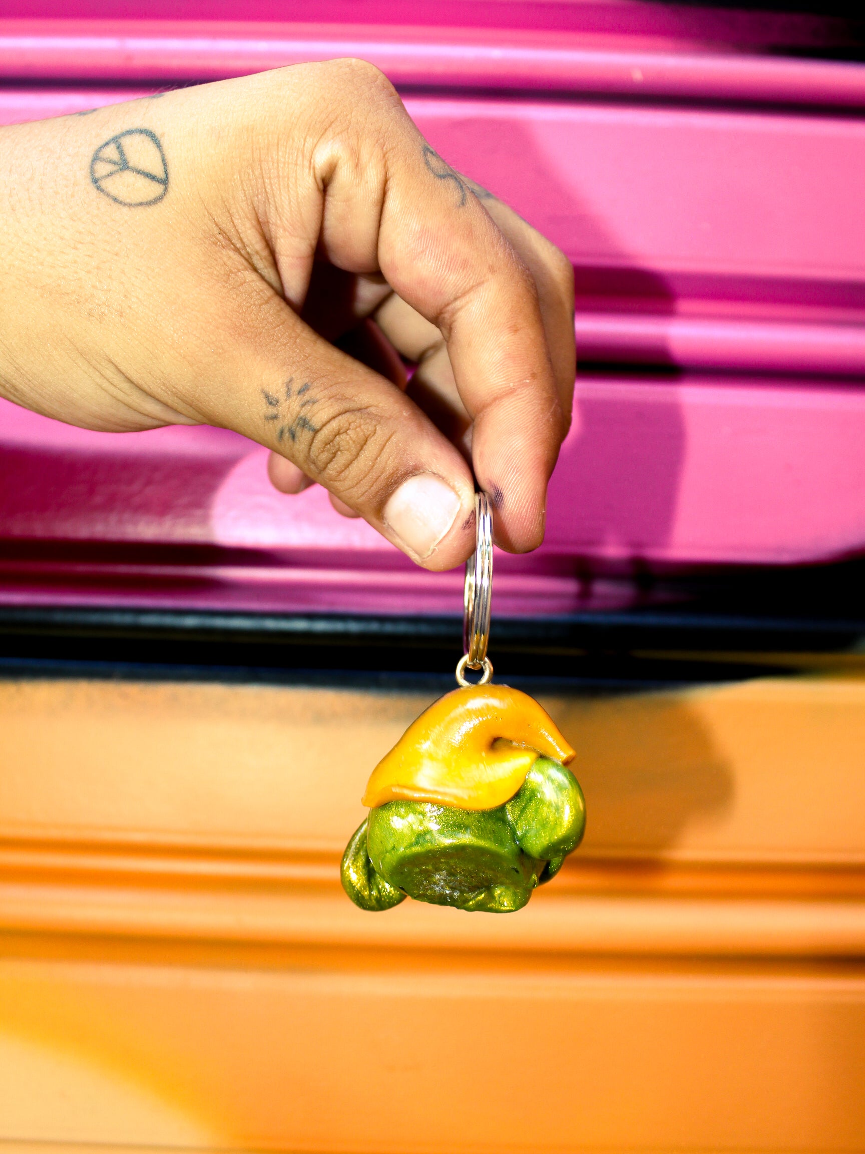 HEAD KEYCHAIN — HANDMADE