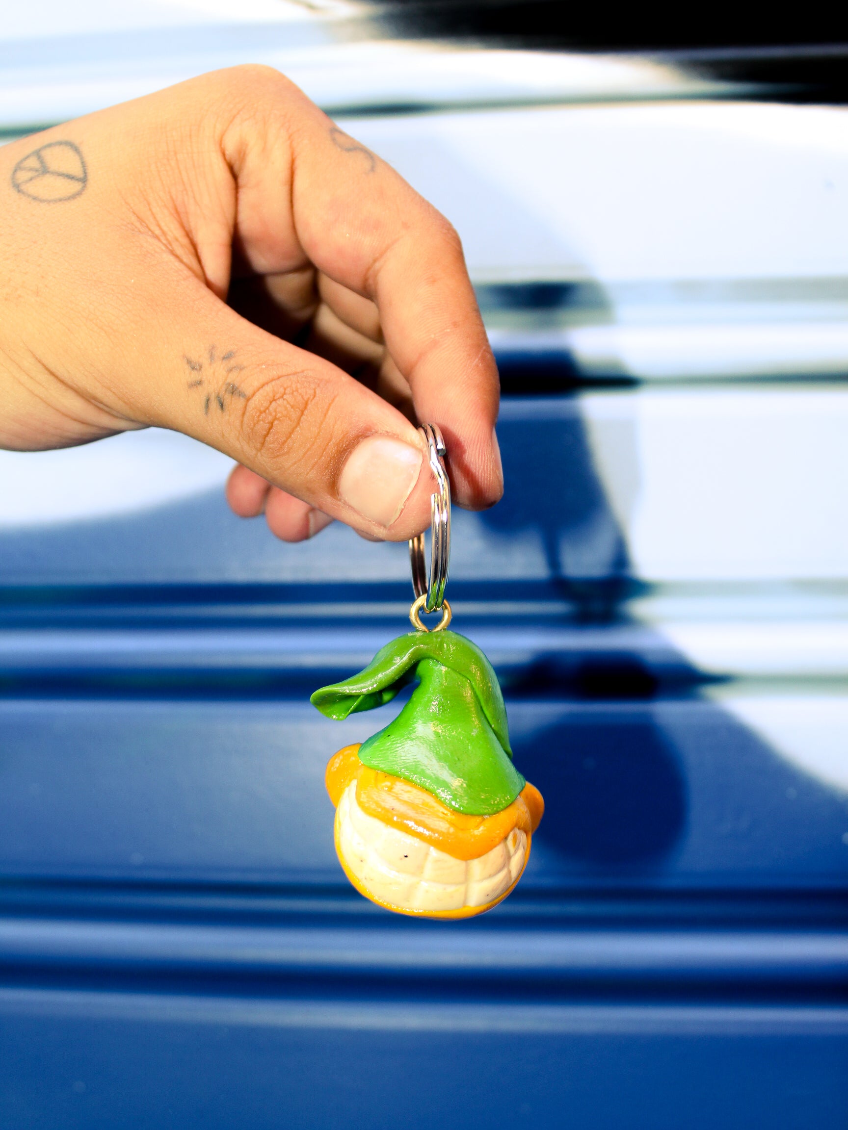 HEAD KEYCHAIN — HANDMADE