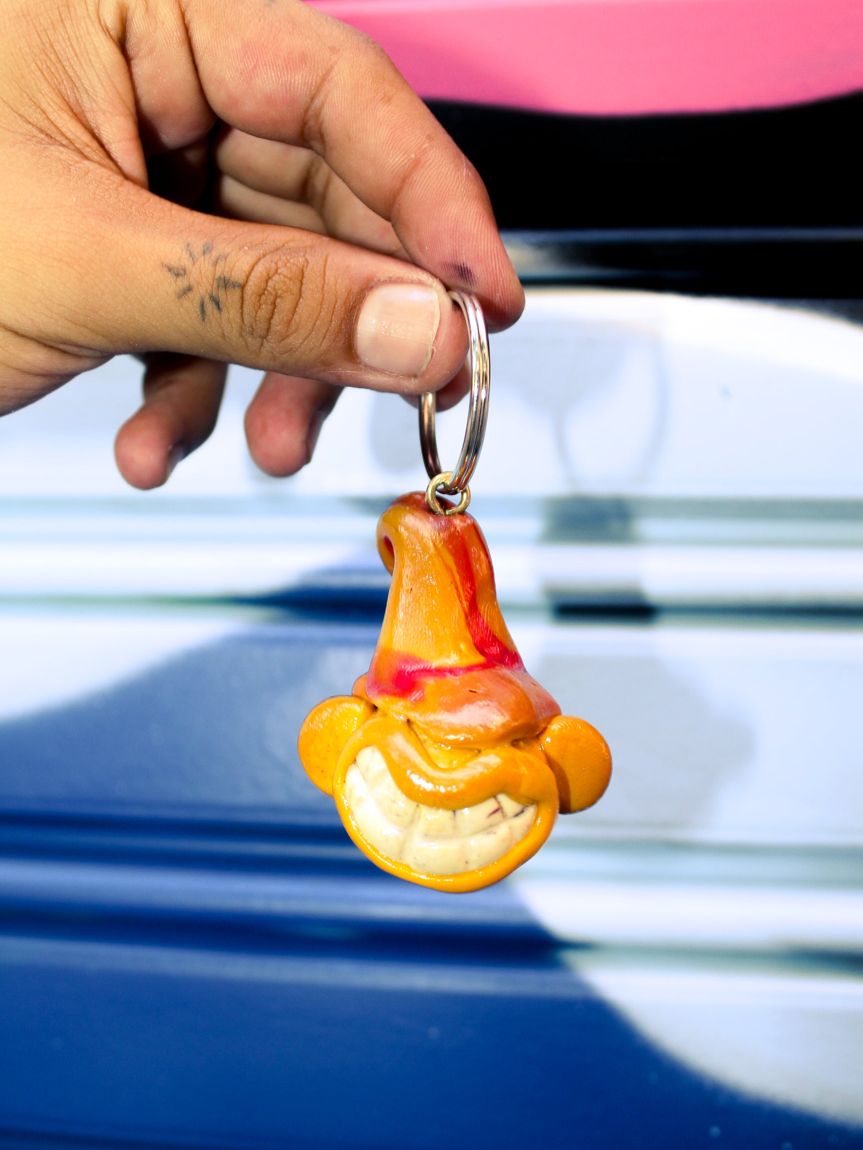 HEAD KEYCHAIN — HANDMADE