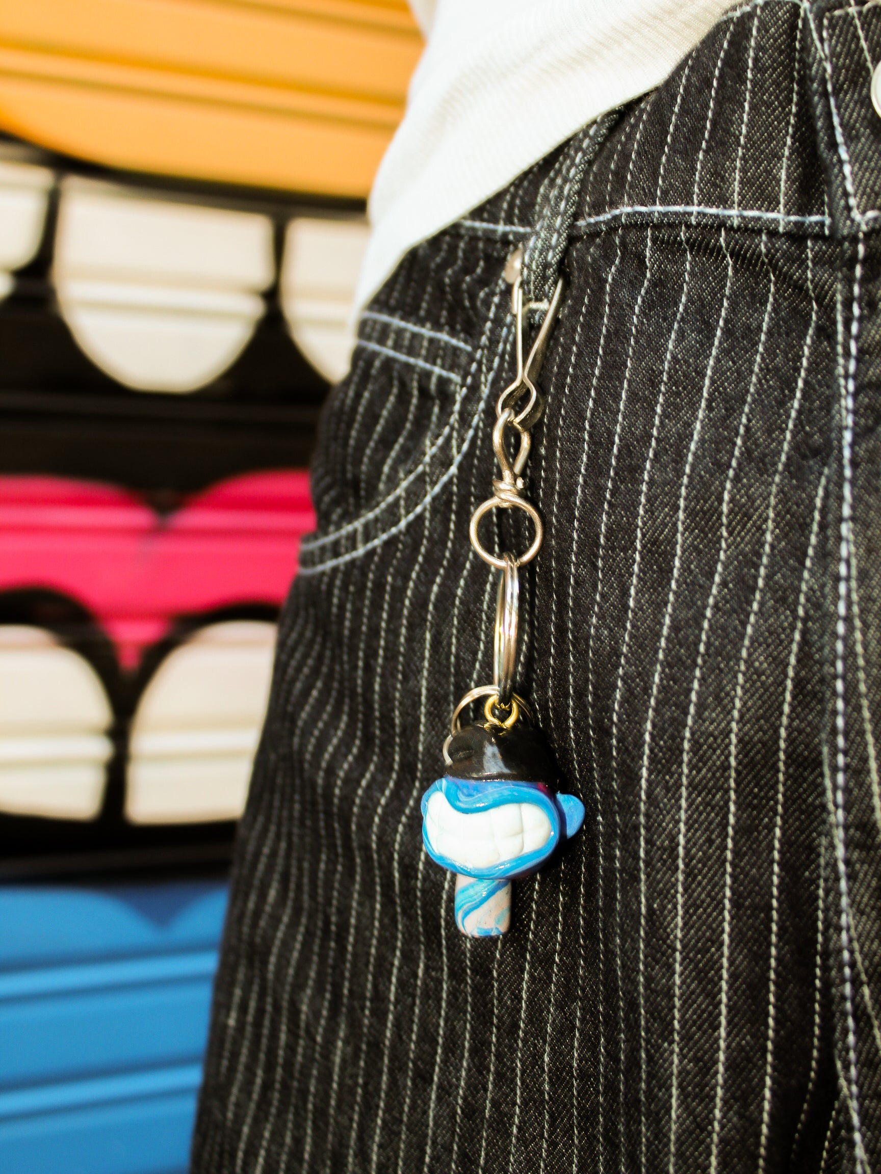 HEAD KEYCHAIN — HANDMADE