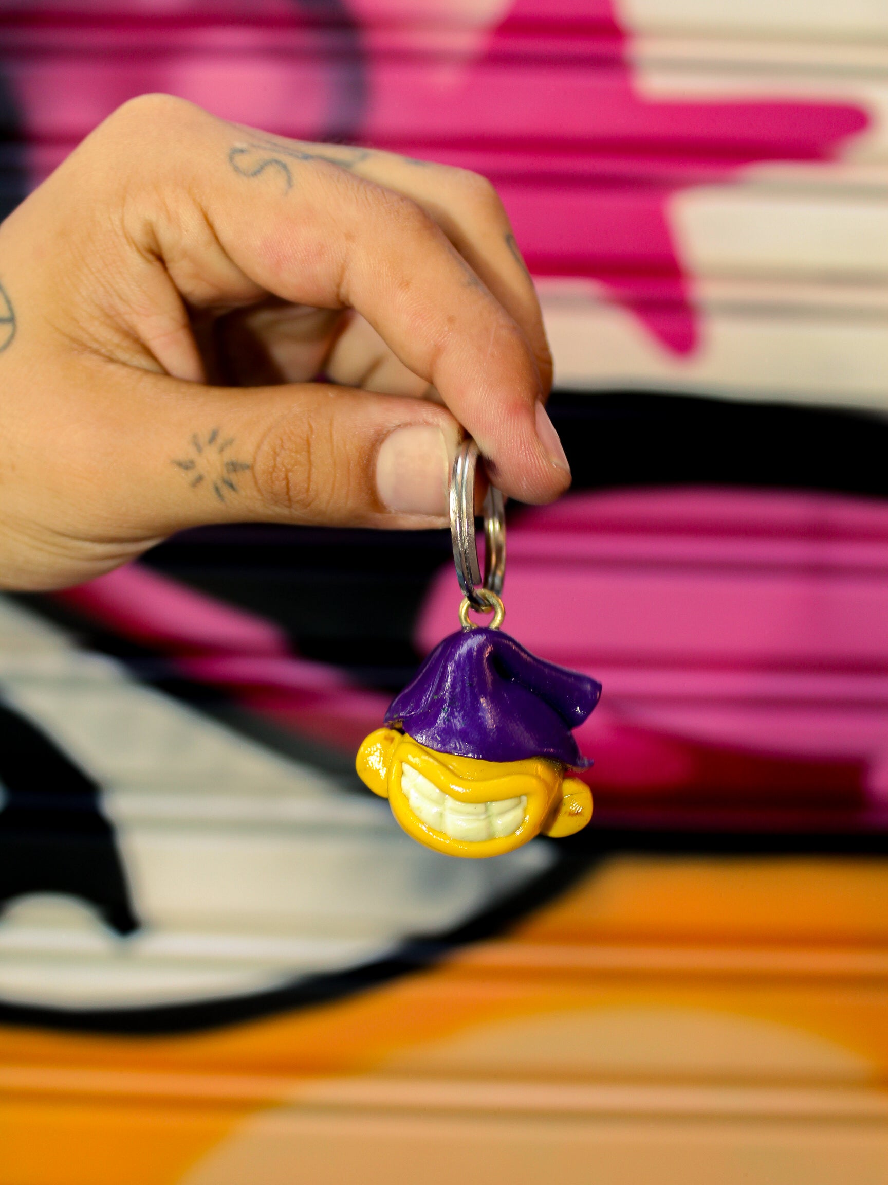 HEAD KEYCHAIN — HANDMADE