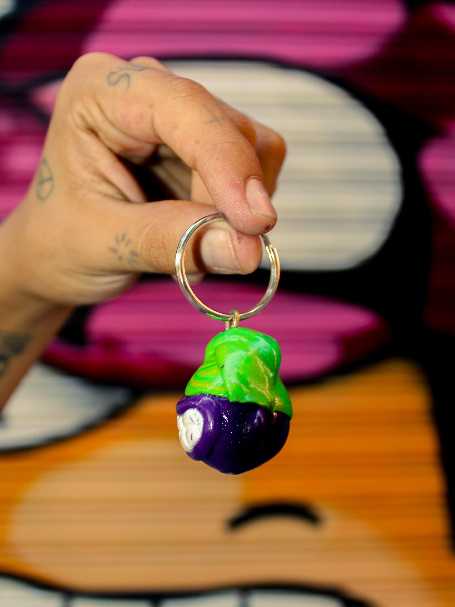 HEAD KEYCHAIN — HANDMADE