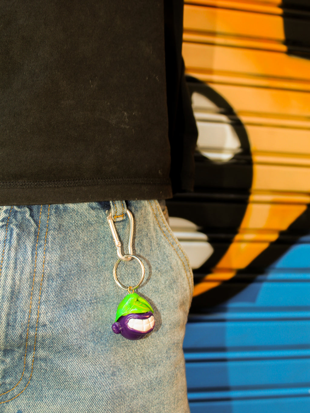HEAD KEYCHAIN — HANDMADE