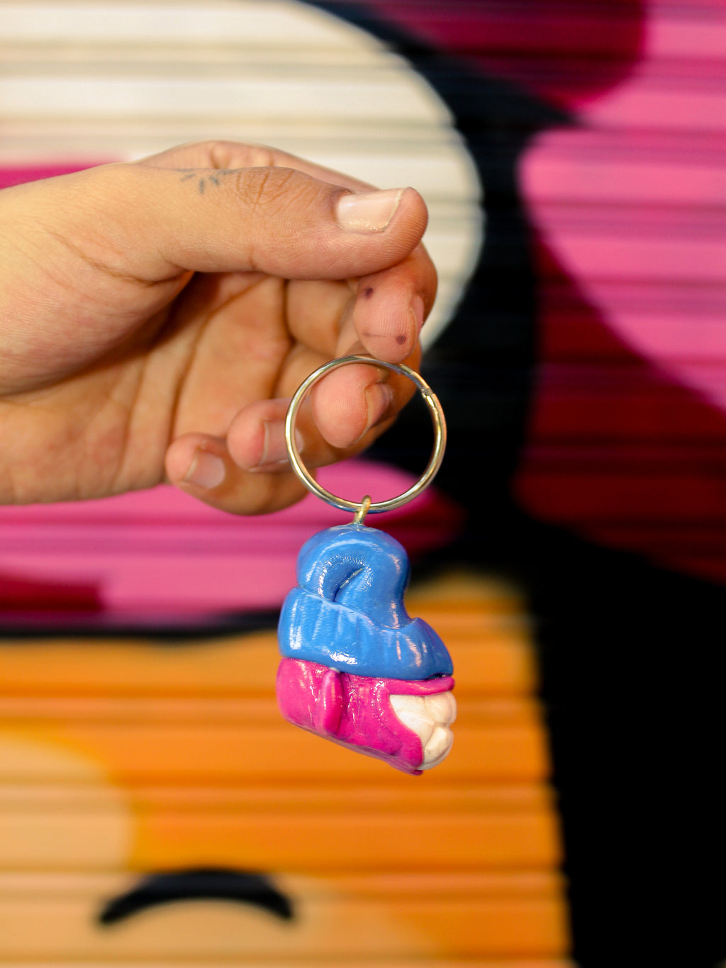 HEAD KEYCHAIN — HANDMADE
