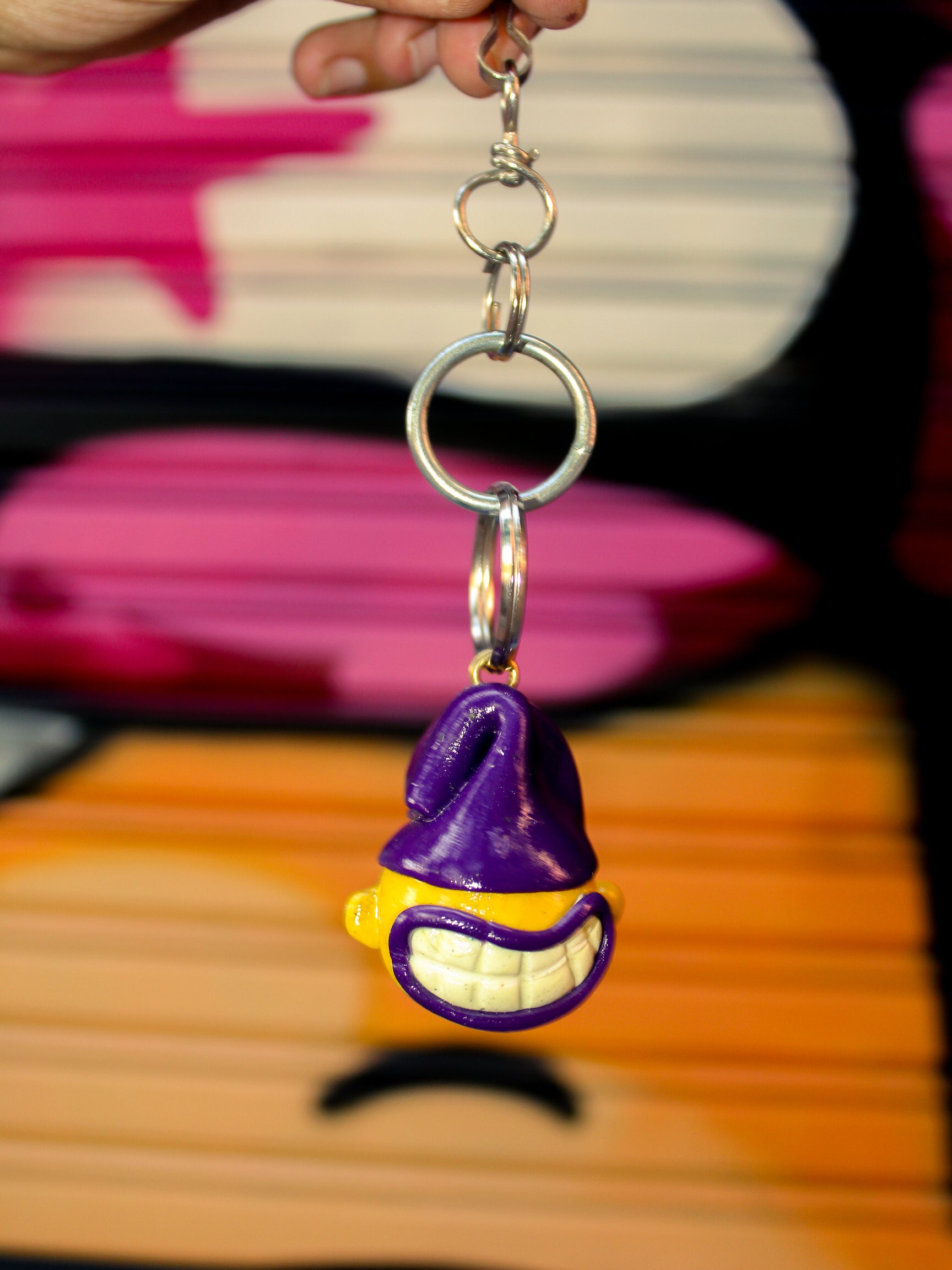 HEAD KEYCHAIN — HANDMADE