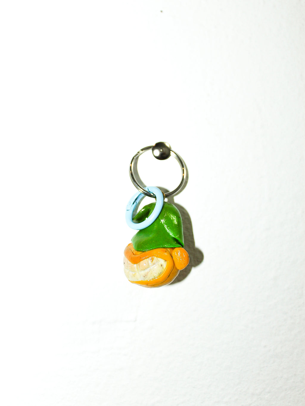 HEAD KEYCHAIN — HANDMADE