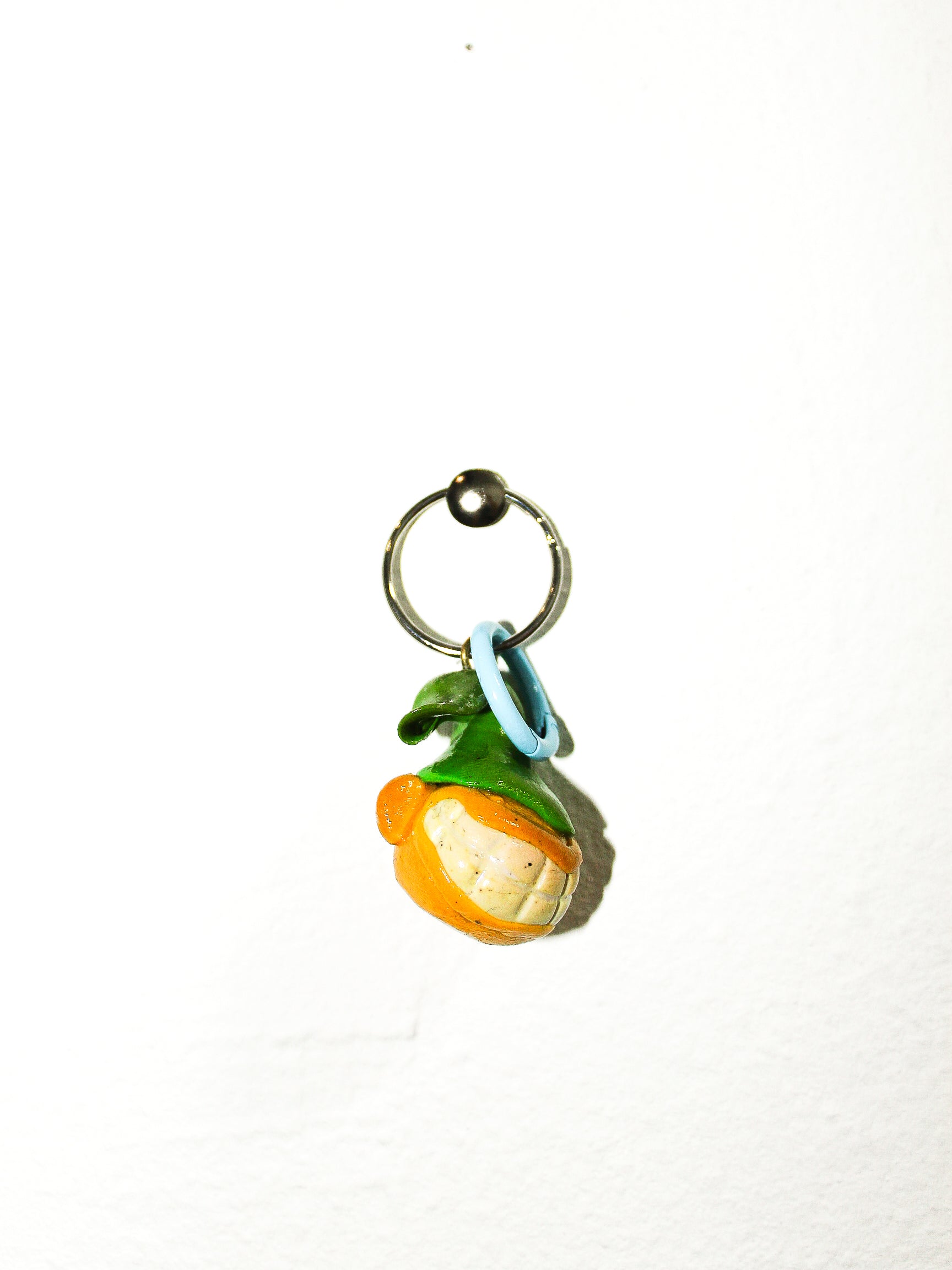 HEAD KEYCHAIN — HANDMADE